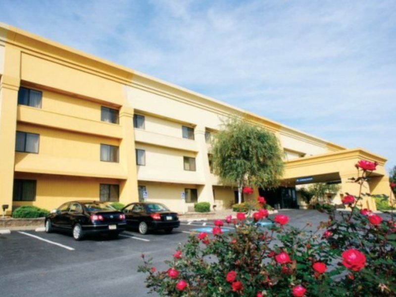 La Quinta By Wyndham Harrisburg Airport Hershey Zewnętrze zdjęcie